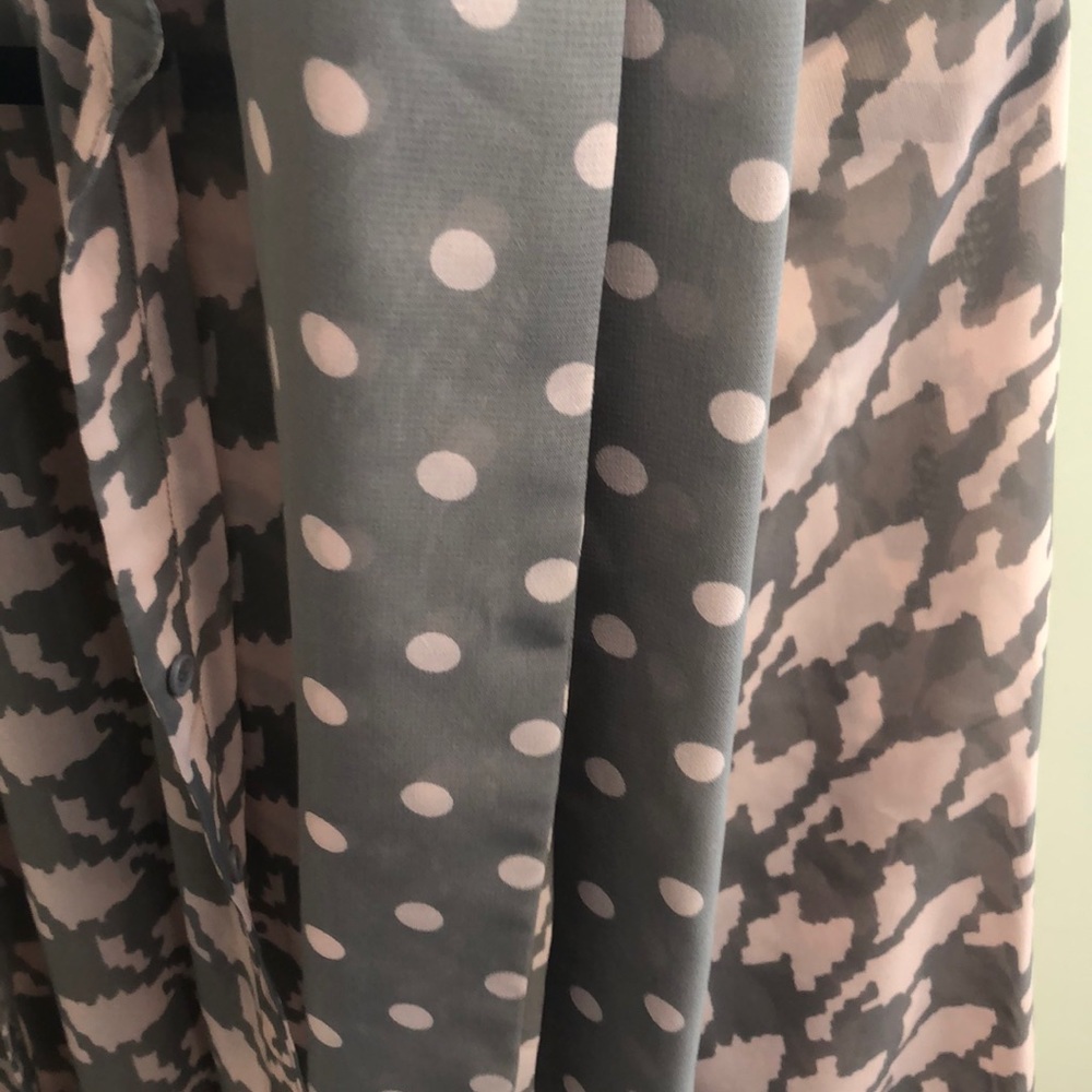 Button down - Picture 5 of 5
